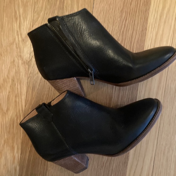 Madewell black leather booties size 6,5 - Picture 3 of 4